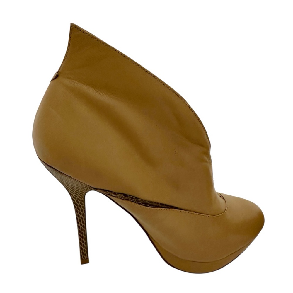 Charles by Charles David Tan Asymmetric Ankle Booties Snake Heel Y2K Size 7.5